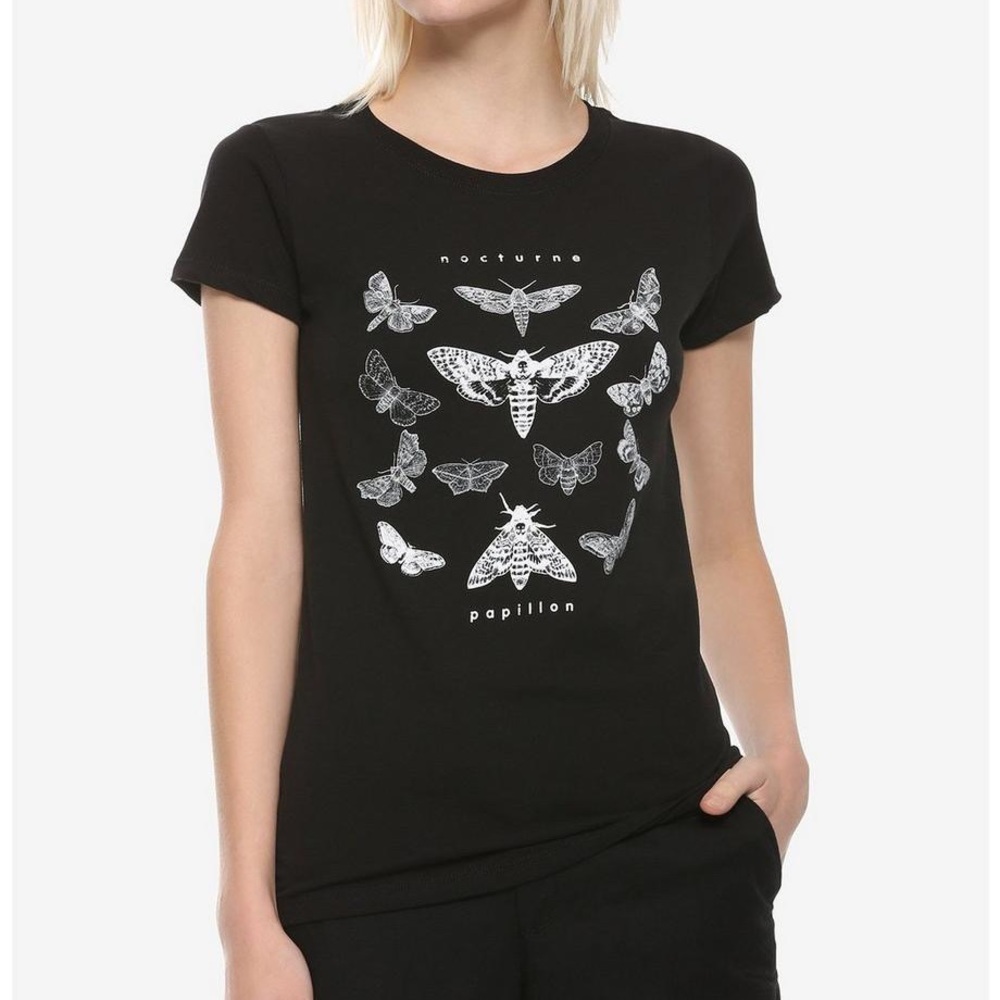 Hot Topic Nocturne Papillon Moth Girls T-Shirt